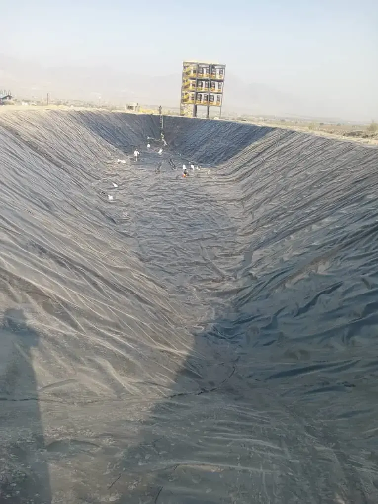 آب بندی و ایزولاسیون استخر پروژه شرکت ایمان فولاد