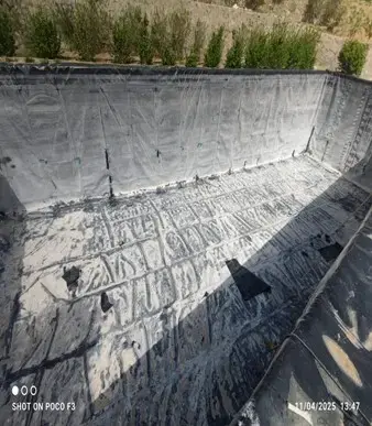 آب بندی و ایزولاسیون استخر آقای معصوم بیگی